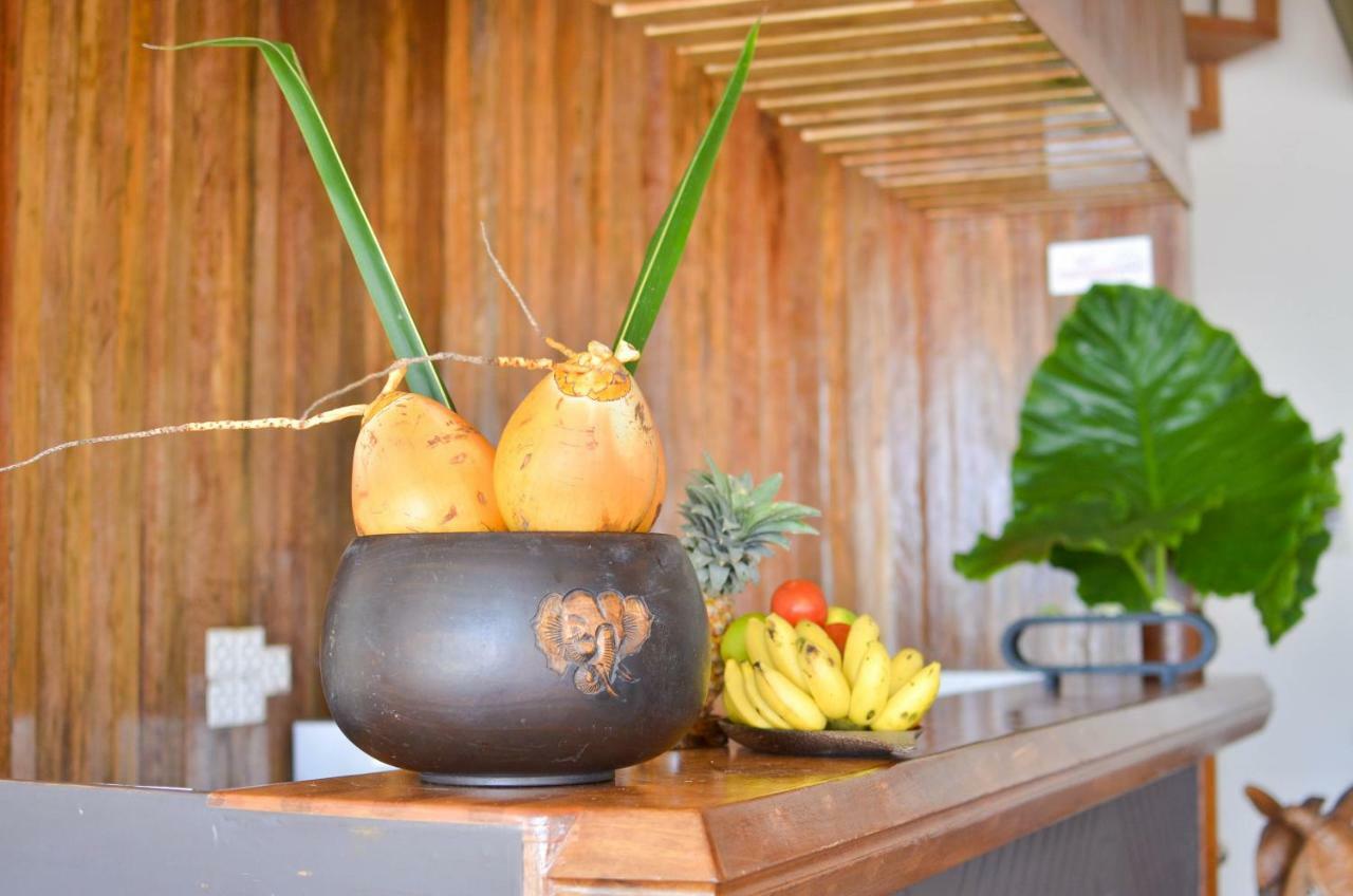 Equatorial Divers Lodge Addu-atollen Eksteriør bilde